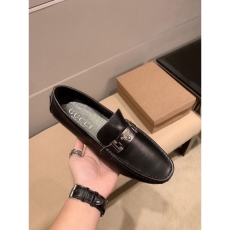 Gucci Leather Shoes